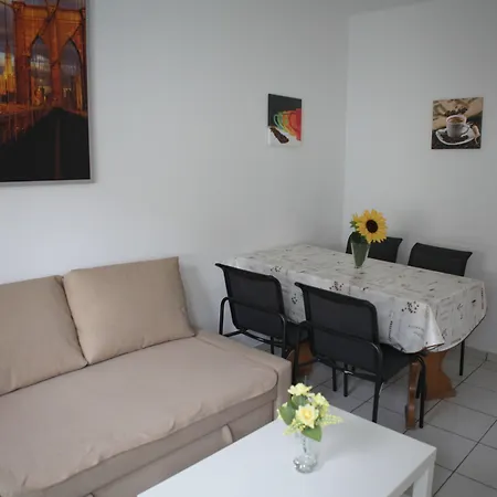 White House Ii Apartament *