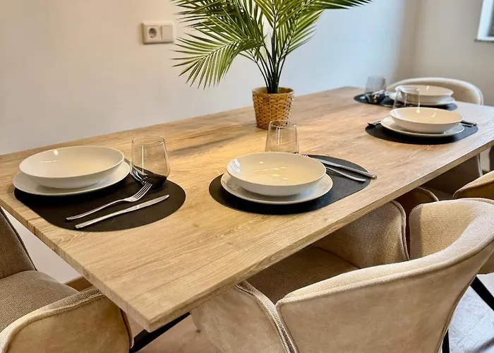 Fewo-palmtrees 3 - Grosse Und Moderne 2 Zimmerwohnung Mit Sued-west Balkon In Gladbeck-mitte Naehe Movie Park Und Arena Aufschalke 公寓 格拉德贝克